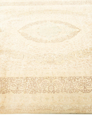 Traditional Mogul Ivory Wool Area Rug 6' 2" x 9' 2" - Solo Rugs