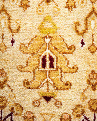 Traditional Mogul Ivory Wool Area Rug 6' 1" x 8' 7" - Solo Rugs