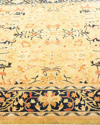 Traditional Mogul Green Wool Area Rug 6' 1" x 9' 1" - Solo Rugs