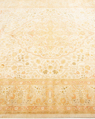 Traditional Mogul Ivory Wool Area Rug 6' 3" x 8' 10" - Solo Rugs