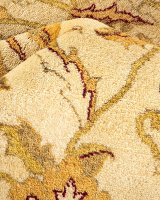 Traditional Mogul Ivory Wool Area Rug 6' 1" x 9' 3" - Solo Rugs