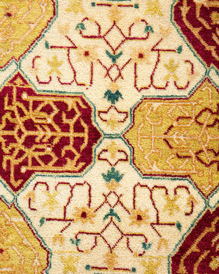 Traditional Mogul Ivory Wool Area Rug 6' 1" x 9' 4" - Solo Rugs