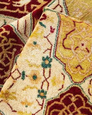 Traditional Mogul Ivory Wool Area Rug 6' 1" x 9' 4" - Solo Rugs