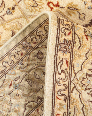 Traditional Mogul Ivory Wool Area Rug 4' 2" x 6' 2" - Solo Rugs