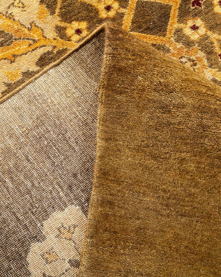 Contemporary Eclectic Green Wool Area Rug 6' 2" x 9' 4" - Solo Rugs