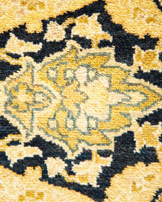 Traditional Mogul Ivory Wool Area Rug 8' 1" x 9' 10" - Solo Rugs