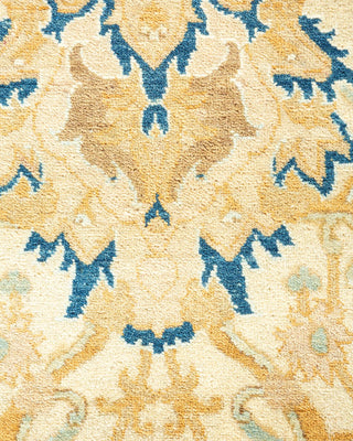 Traditional Mogul Ivory Wool Area Rug 8' 1" x 10' 1" - Solo Rugs