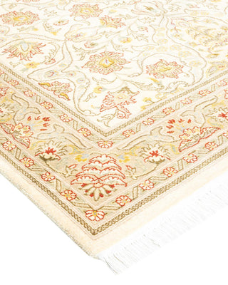 Traditional Mogul Ivory Wool Area Rug 4' 2" x 6' 5" - Solo Rugs