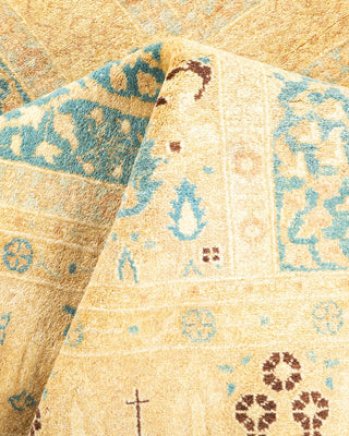 Traditional Mogul Ivory Wool Area Rug 4' 4" x 5' 9" - Solo Rugs