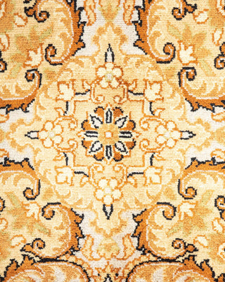 Traditional Mogul Ivory Wool Area Rug 5' 10" x 9' 2" - Solo Rugs