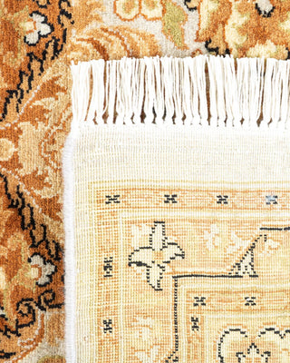 Traditional Mogul Ivory Wool Area Rug 5' 10" x 9' 2" - Solo Rugs