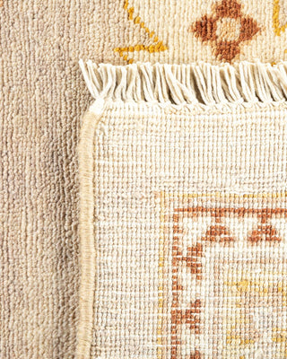 Contemporary Eclectic Ivory Wool Area Rug 8' 1" x 10' 6" - Solo Rugs