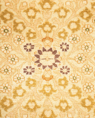 Traditional Mogul Ivory Wool Area Rug 4' 8" x 7' 4" - Solo Rugs