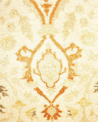 Traditional Mogul Ivory Wool Area Rug 4' 7" x 6' 8" - Solo Rugs