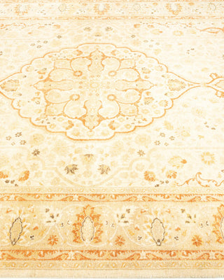 Traditional Mogul Ivory Wool Area Rug 4' 7" x 6' 8" - Solo Rugs