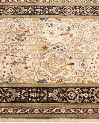 Traditional Mogul Ivory Wool Runner 2' 7" x 7' 8" - Solo Rugs