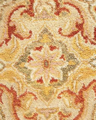Traditional Mogul Ivory Wool Runner 2' 7" x 16' 10" - Solo Rugs