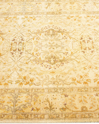Traditional Mogul Ivory Wool Runner 3' 0" x 8' 4" - Solo Rugs