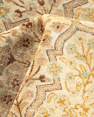 Traditional Mogul Ivory Wool Area Rug 6' 1" x 9' 1" - Solo Rugs