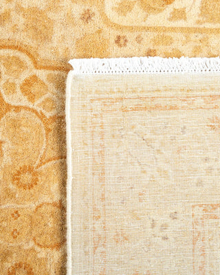 Traditional Mogul Ivory Wool Area Rug 4' 0" x 6' 6" - Solo Rugs