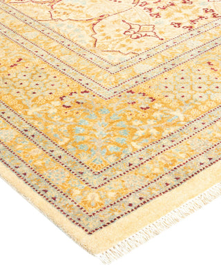Traditional Mogul Ivory Wool Area Rug 6' 1" x 6' 3" - Solo Rugs