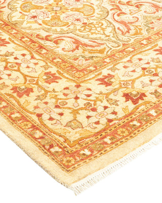 Traditional Mogul Ivory Wool Area Rug 4' 2" x 6' 1" - Solo Rugs