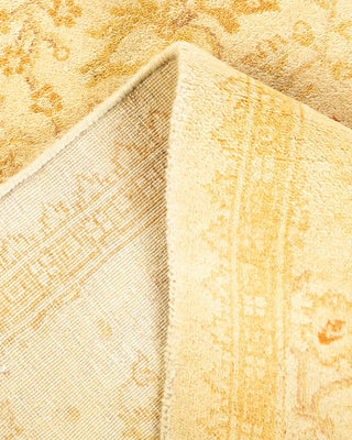 Traditional Mogul Ivory Wool Area Rug 4' 1" x 6' 4" - Solo Rugs