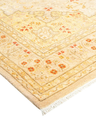 Traditional Mogul Ivory Wool Area Rug 4' 2" x 6' 4" - Solo Rugs