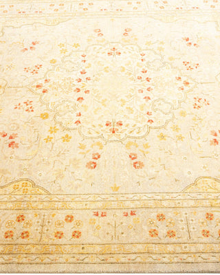 Traditional Mogul Ivory Wool Area Rug 4' 2" x 6' 4" - Solo Rugs