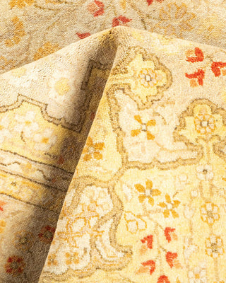 Traditional Mogul Ivory Wool Area Rug 4' 2" x 6' 4" - Solo Rugs
