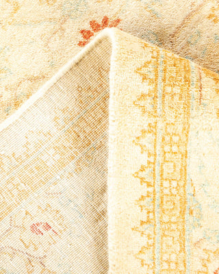 Traditional Mogul Ivory Wool Area Rug 4' 3" x 6' 3" - Solo Rugs