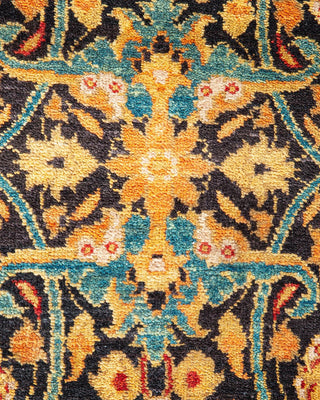 Traditional Mogul Black Wool Area Rug 8' 3" x 10' 3" - Solo Rugs