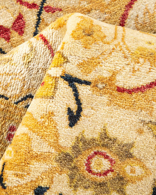 Traditional Mogul Ivory Wool Area Rug 6' 0" x 9' 3" - Solo Rugs