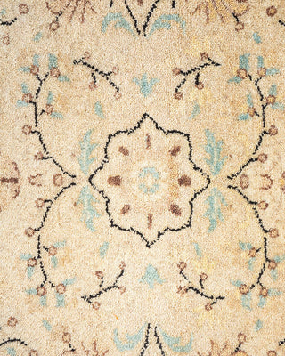 Traditional Mogul Ivory Wool Area Rug 6' 3" x 9' 0" - Solo Rugs