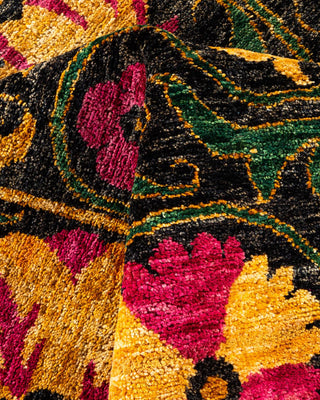 Contemporary Suzani Black Wool Area Rug 6' 4" x 9' 2" - Solo Rugs