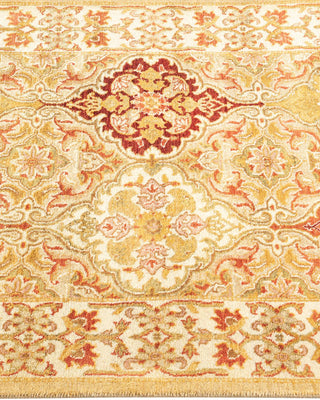 Traditional Mogul Ivory Wool Runner 2' 7" x 13' 3" - Solo Rugs