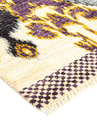Contemporary Modern Ivory Wool Area Rug 4' 0" x 6' 3" - Solo Rugs