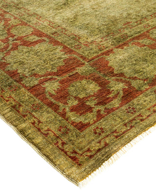 Contemporary Fine Vibrance Green Wool Area Rug 9' 2" x 11' 8" - Solo Rugs