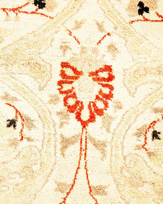 Traditional Mogul Ivory Wool Area Rug 4' 2" x 6' 1" - Solo Rugs