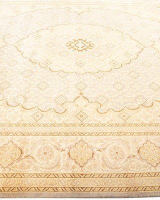 Traditional Mogul Ivory Wool Area Rug 8' 1" x 10' 4" - Solo Rugs