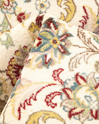 Traditional Mogul Ivory Wool Area Rug 4' 1" x 6' 7" - Solo Rugs