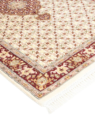 Traditional Mogul Ivory Wool Area Rug 3' 2" x 5' 2" - Solo Rugs