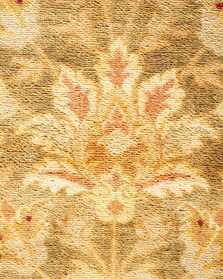 Contemporary Eclectic Green Wool Area Rug 7' 10" x 9' 10" - Solo Rugs