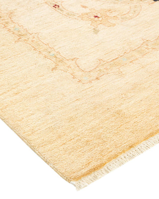 Contemporary Eclectic Ivory Wool Area Rug 6' 1" x 8' 10" - Solo Rugs