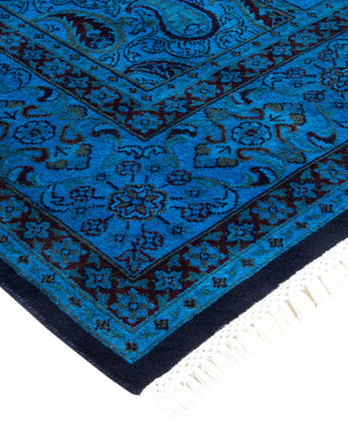 Contemporary Fine Vibrance Light Blue Wool Area Rug 6' 1" x 9' 3" - Solo Rugs