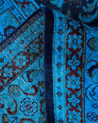 Contemporary Fine Vibrance Light Blue Wool Area Rug 6' 1" x 9' 3" - Solo Rugs