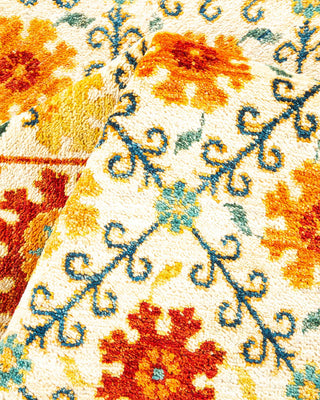 Contemporary Suzani Ivory Wool Area Rug 5' 2" x 7' 7" - Solo Rugs