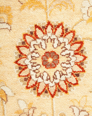 Traditional Mogul Ivory Wool Area Rug 6' 0" x 9' 1" - Solo Rugs