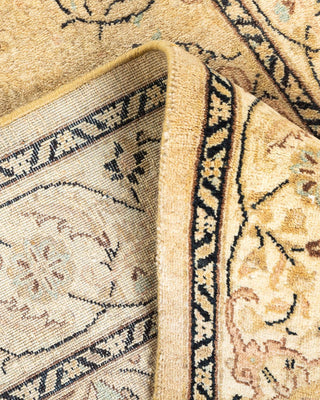 Traditional Mogul Ivory Wool Runner 2' 6" x 11' 3" - Solo Rugs