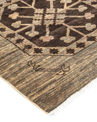 Contemporary Eclectic Ivory Wool Area Rug 7' 10" x 9' 10" - Solo Rugs
